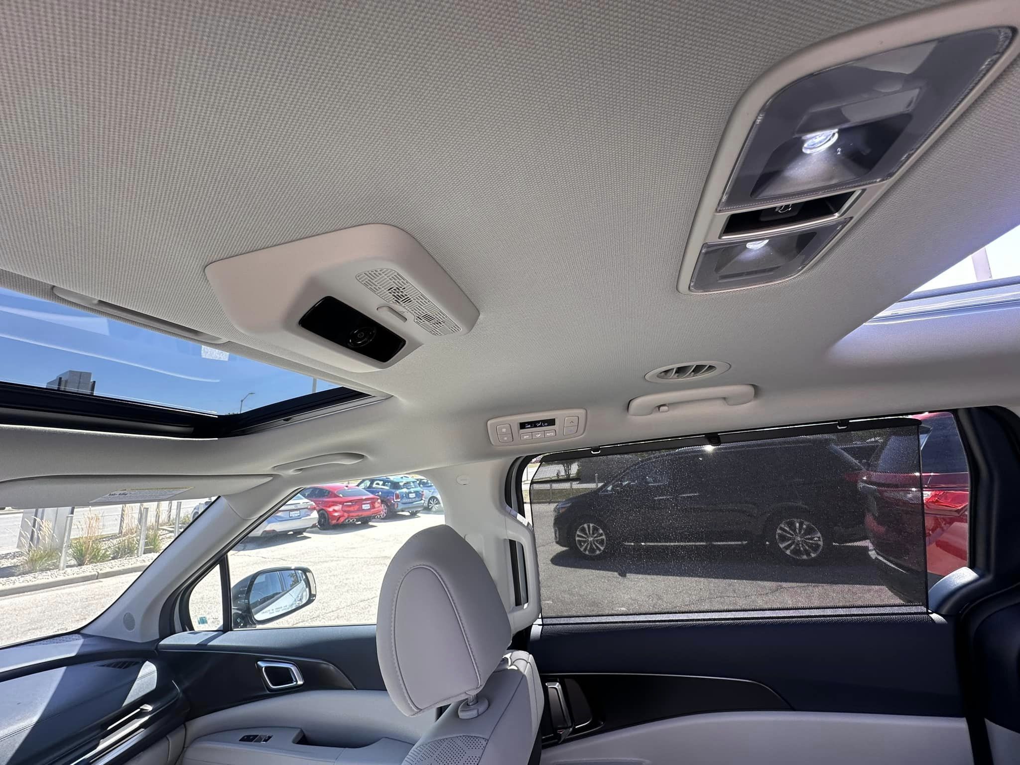 2025 Kia Carnival - SX Dark Edition Trim - Ceramic Silver with Navy & Gray Interior - 